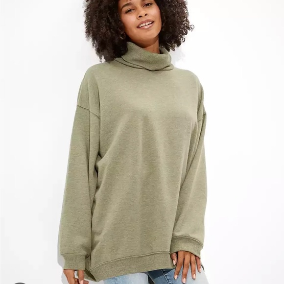 American eagle turtleneck sweatshirt size small - Picture 1 of 2